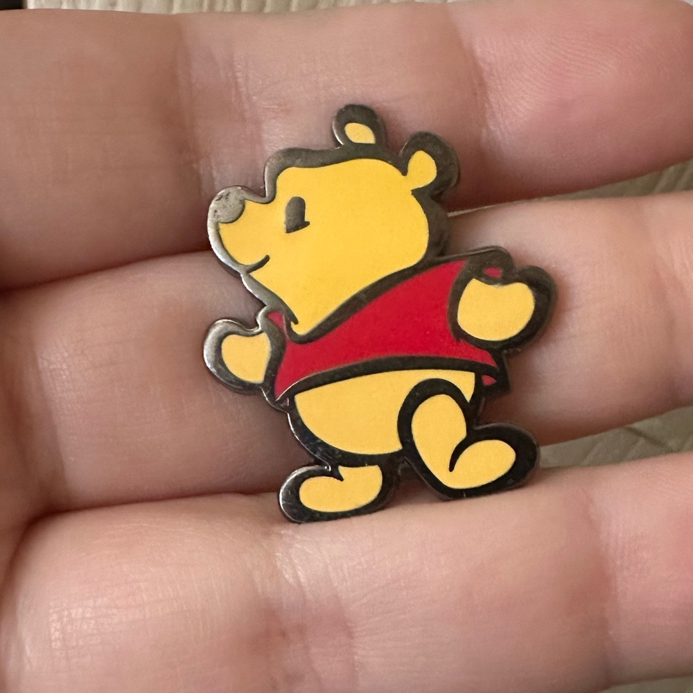 Winnie the Pooh tradeable Pin